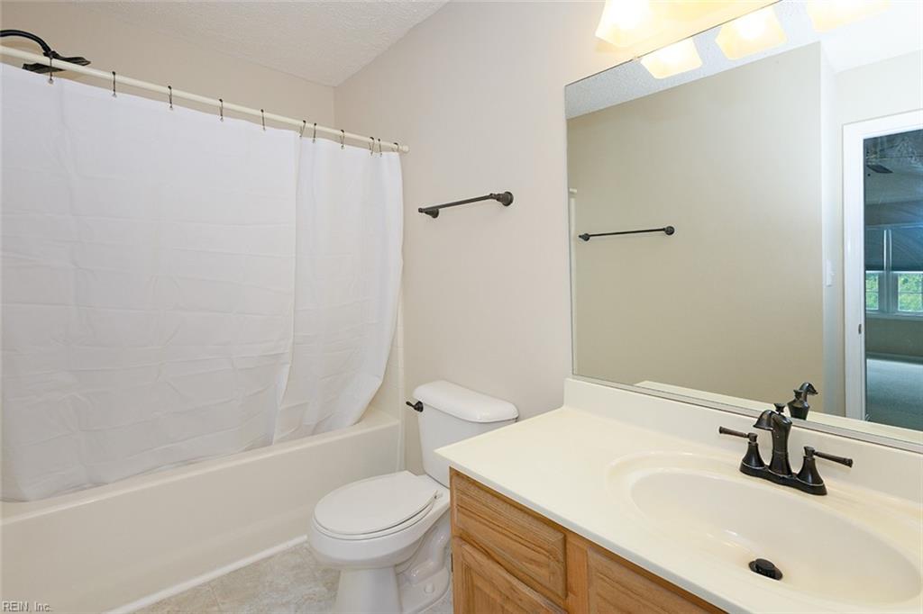 100 Songbird Trail Yorktown VA 23692