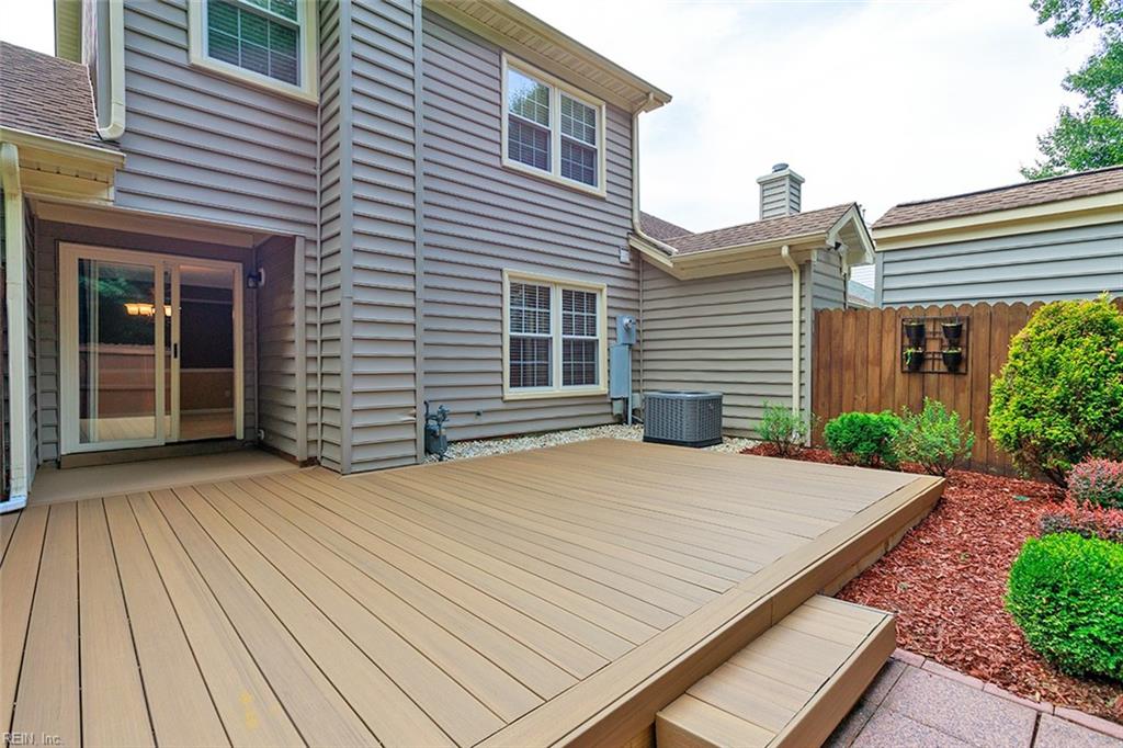 100 Songbird Trail Yorktown VA 23692