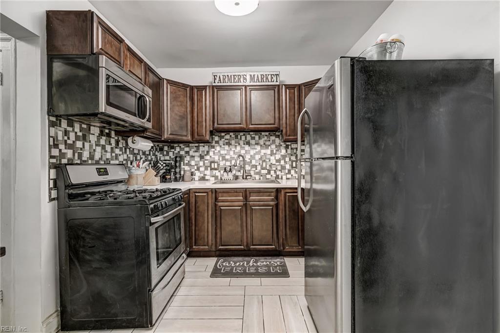 74 Hopkins Street Newport News VA 23601