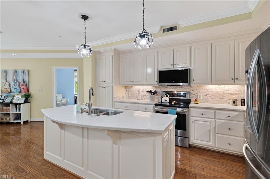 2213 William Styron S Square Newport News VA 23606