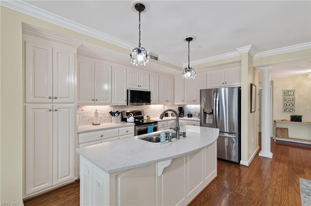 2213 William Styron S Square Newport News VA 23606