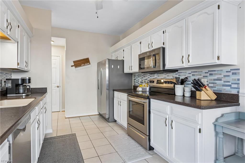 503 Hamlet Court Yorktown VA 23693