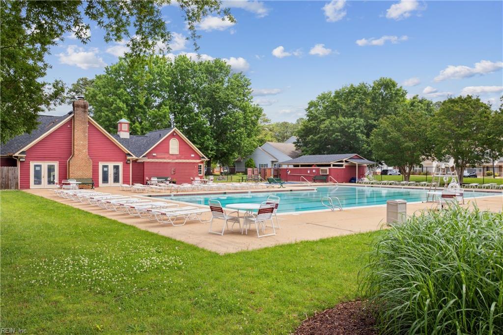 503 Hamlet Court Yorktown VA 23693
