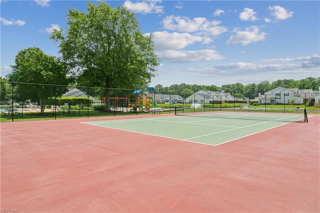 503 Hamlet Court Yorktown VA 23693