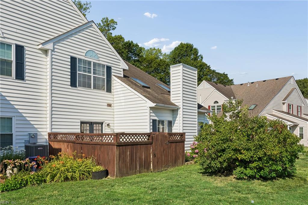 503 Hamlet Court Yorktown VA 23693