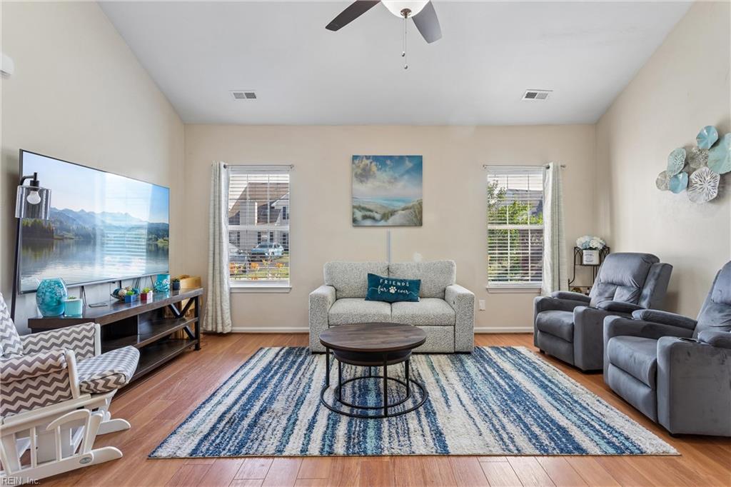 503 Hamlet Court Yorktown VA 23693