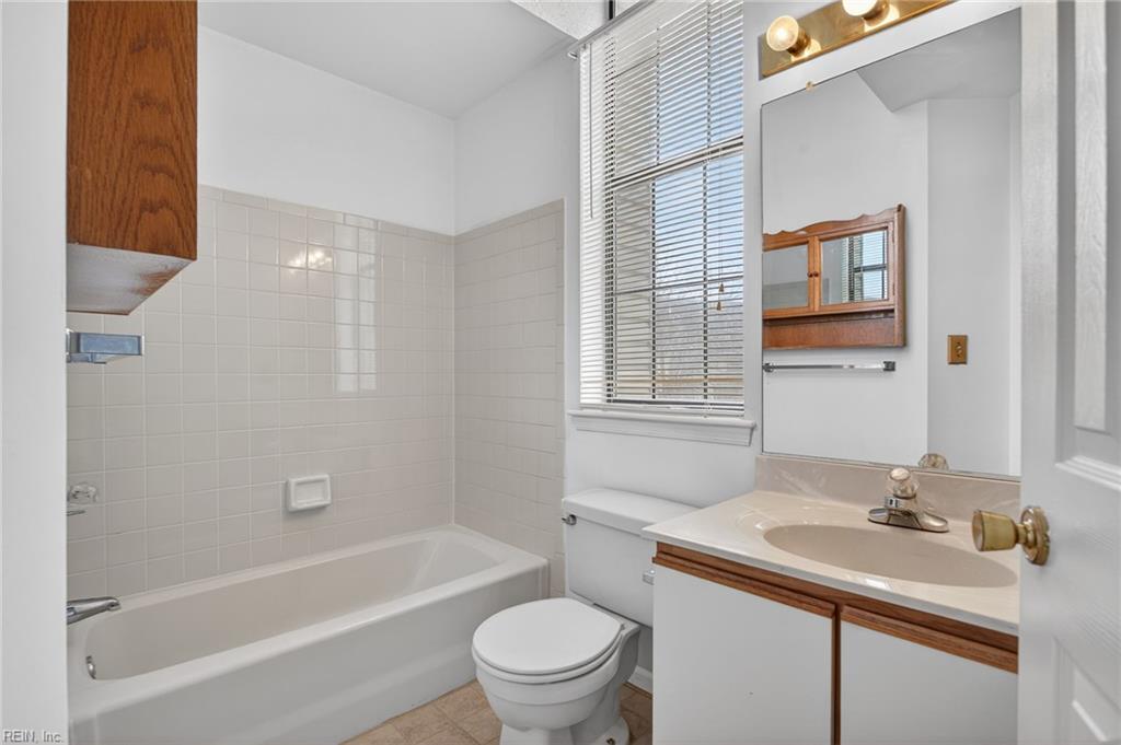 748 Rock Crest Court Newport News VA 23602