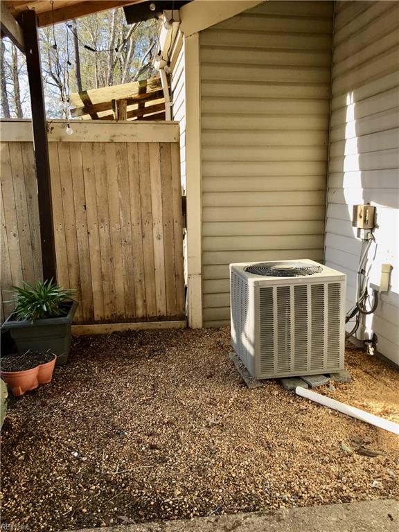 525 Chanticlar Court Newport News VA 23608