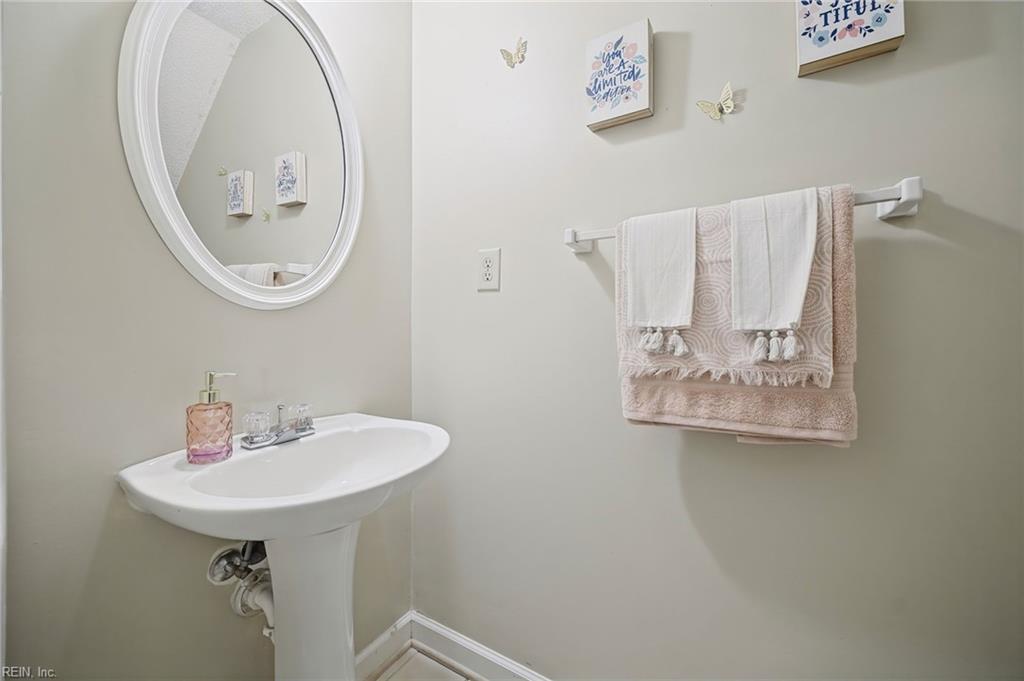 523 Kristy Court Newport News VA 23602