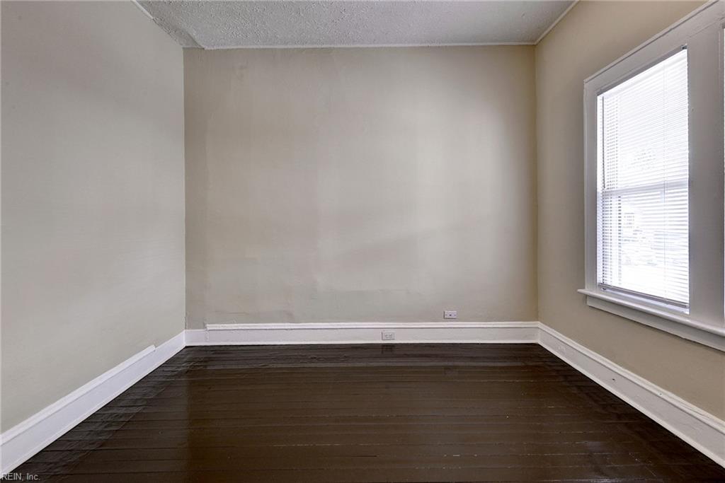 732 17th Street Newport News VA 23607