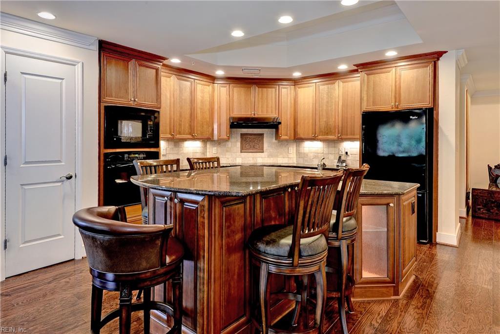 2203 Eaglescliffe Williamsburg VA 23188