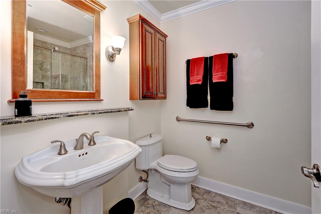 2203 Eaglescliffe Williamsburg VA 23188