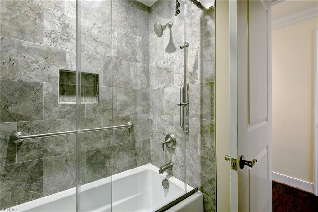 2203 Eaglescliffe Williamsburg VA 23188