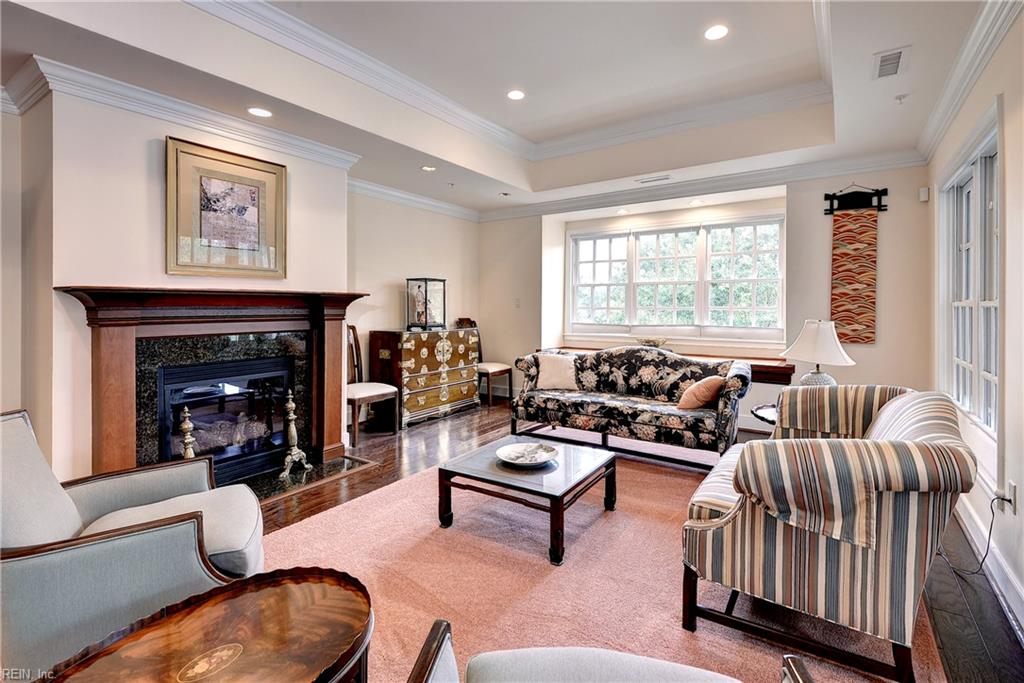 2203 Eaglescliffe Williamsburg VA 23188