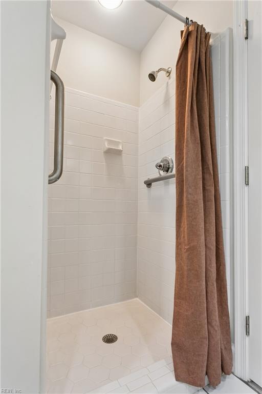 119 Harrops Glen Williamsburg VA 23185