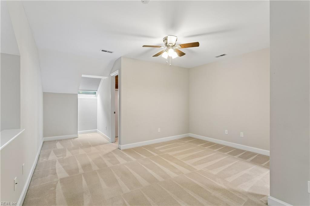 119 Harrops Glen Williamsburg VA 23185