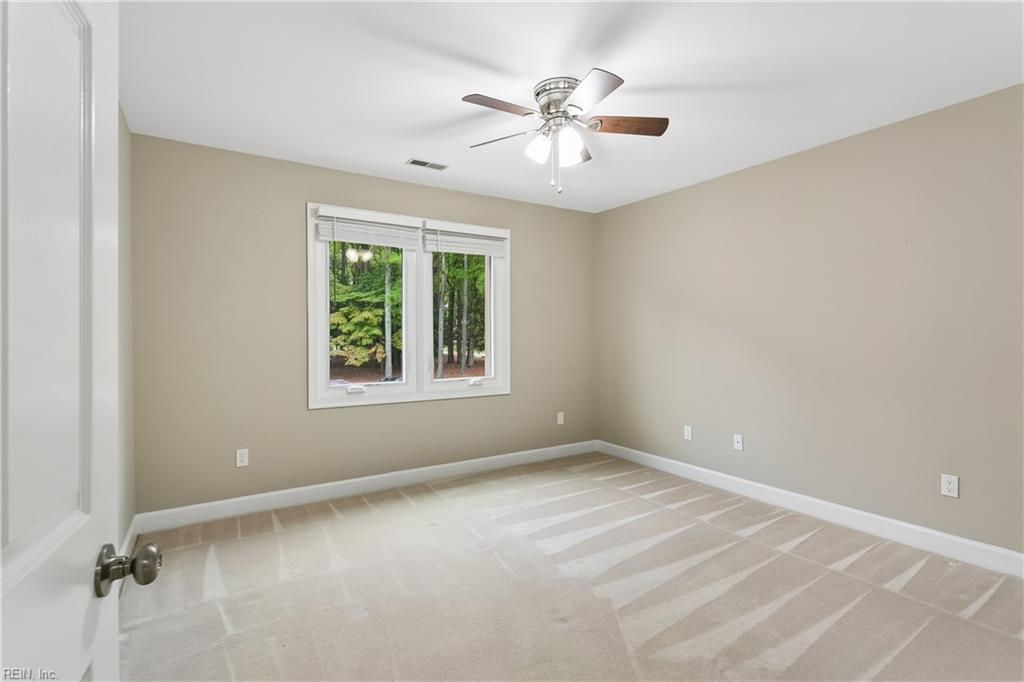 119 Harrops Glen Williamsburg VA 23185