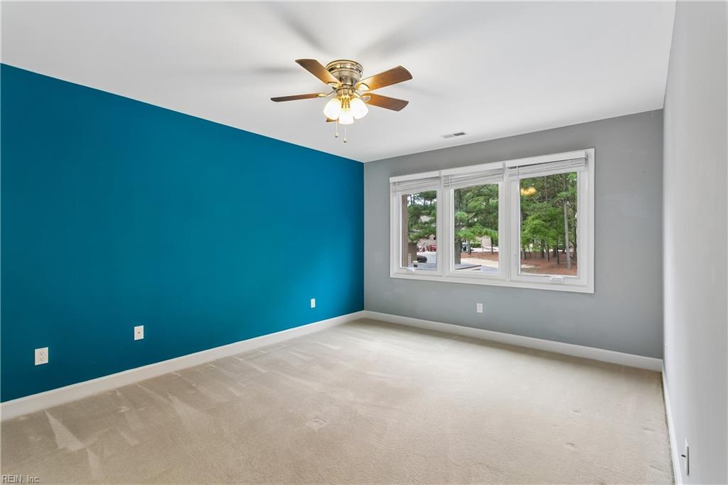 119 Harrops Glen Williamsburg VA 23185