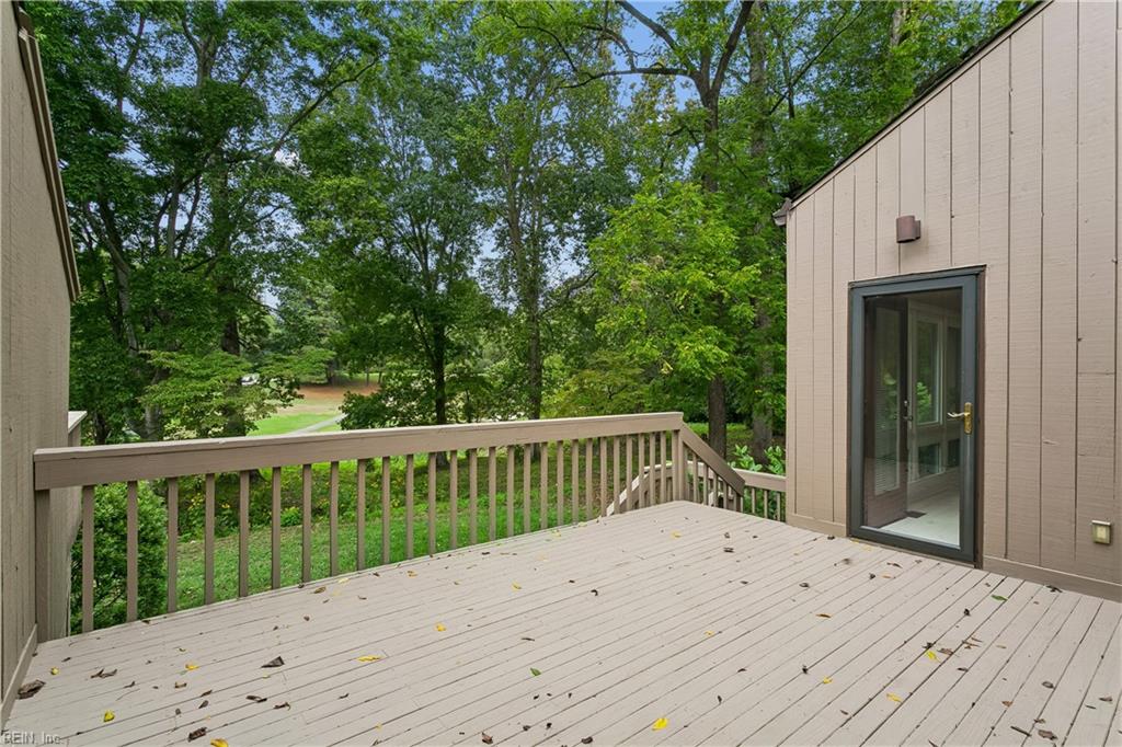 119 Harrops Glen Williamsburg VA 23185