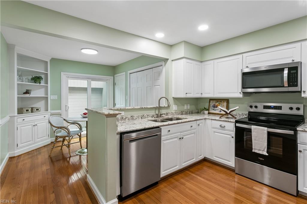 119 Harrops Glen Williamsburg VA 23185