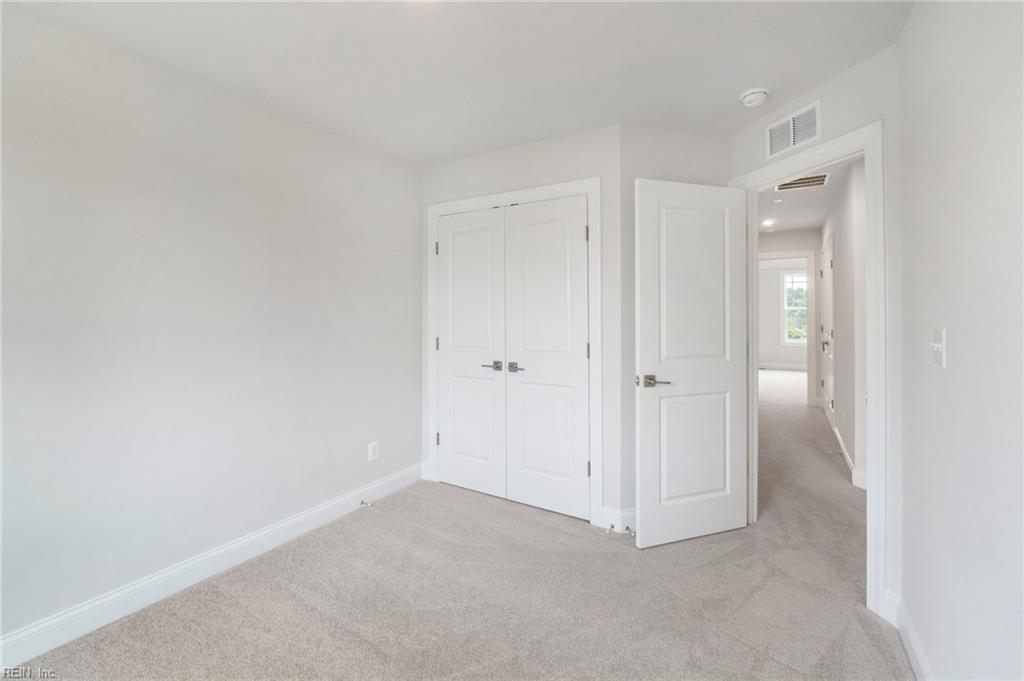 129 Bracewell Lane Yorktown VA 23692