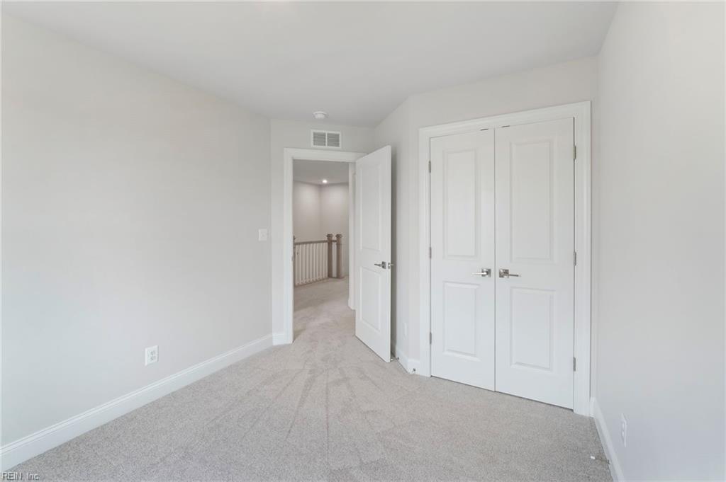 129 Bracewell Lane Yorktown VA 23692