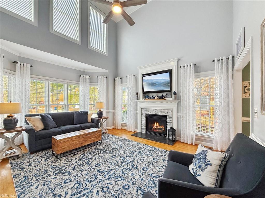 362 Walt Whitman Newport News VA 23606