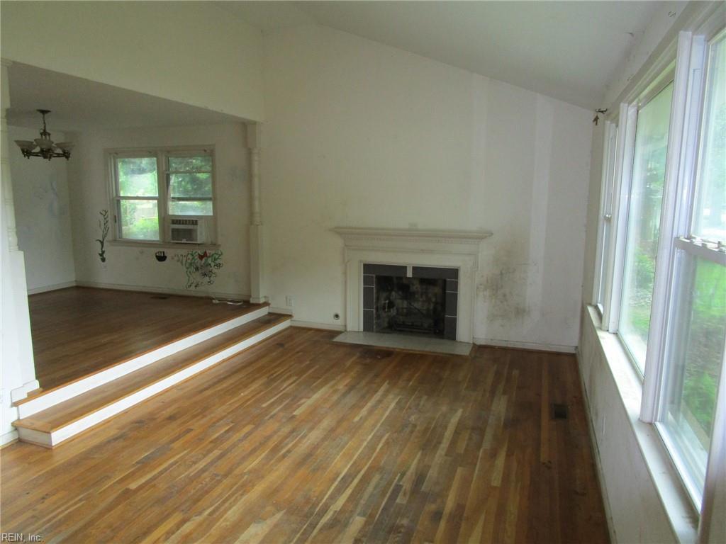 537 Hallmark Drive Newport News VA 23606