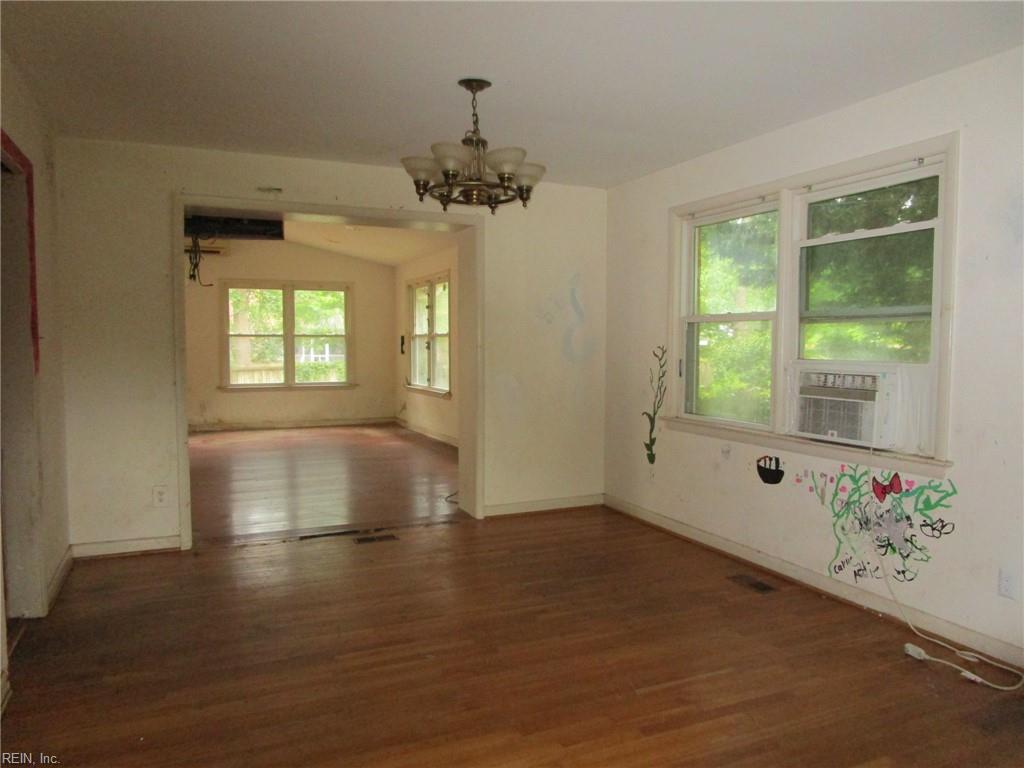 537 Hallmark Drive Newport News VA 23606