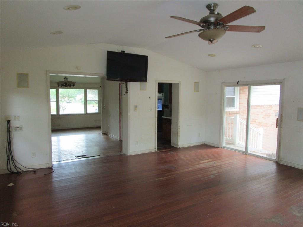 537 Hallmark Drive Newport News VA 23606