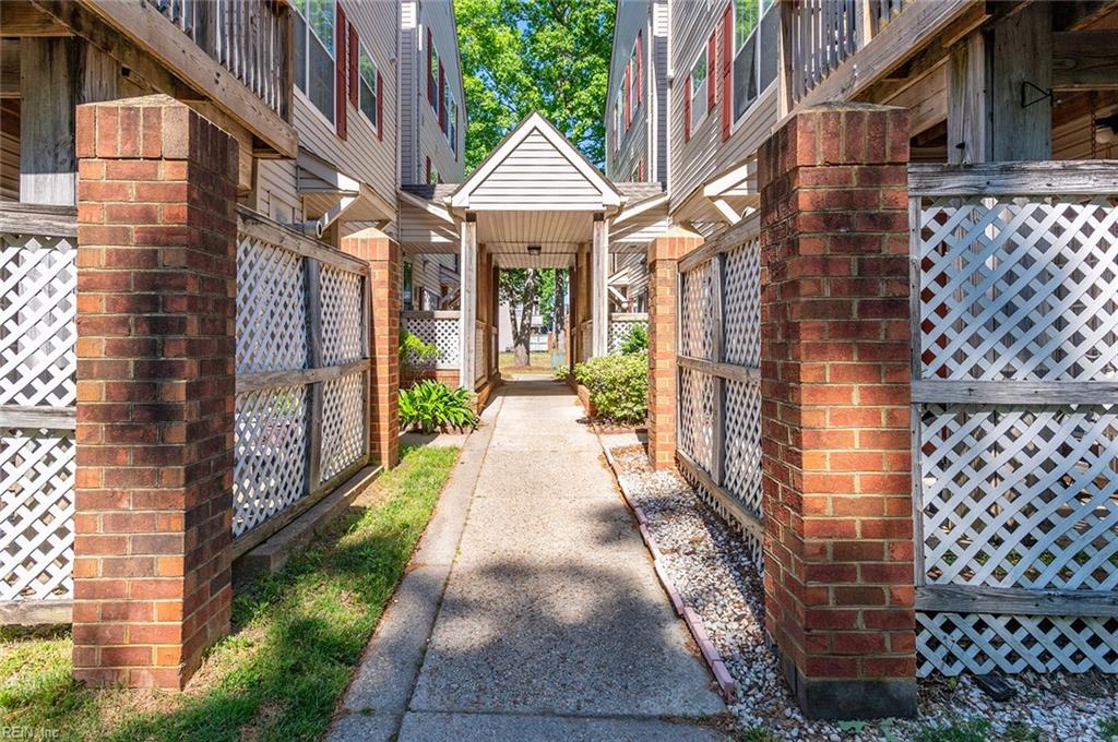 12742 Daybreak Circle Newport News VA 23602