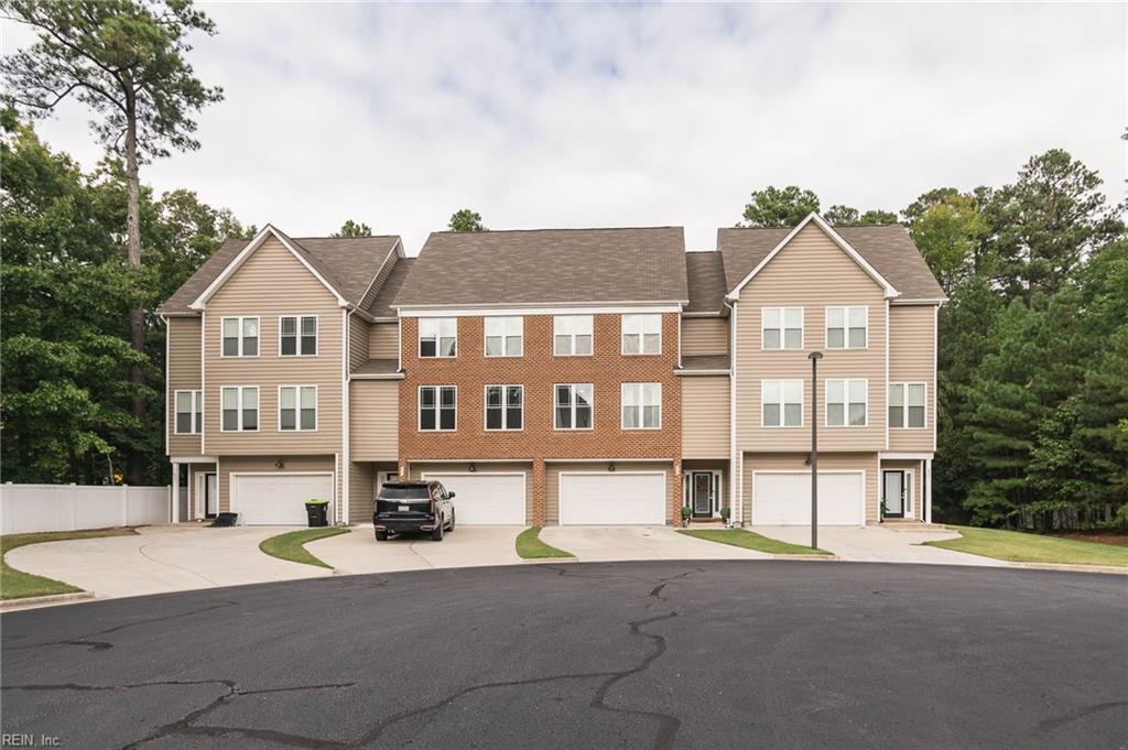 935 Eastfield Lane Newport News VA 23602