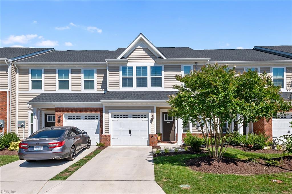 Williamsburg VA, 130 Two Penny Place, Unit 8C