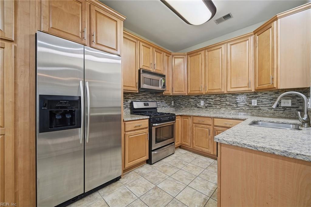 114 Bluff Terrace Newport News VA 23602