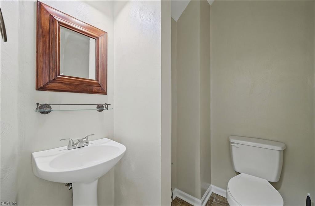 114 Bluff Terrace Newport News VA 23602