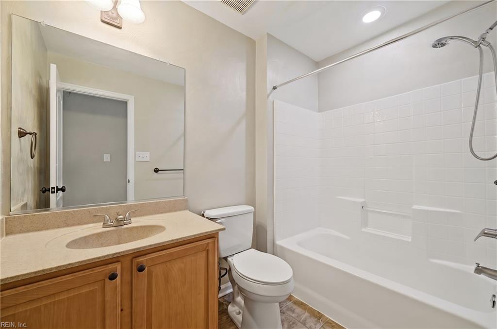 114 Bluff Terrace Newport News VA 23602
