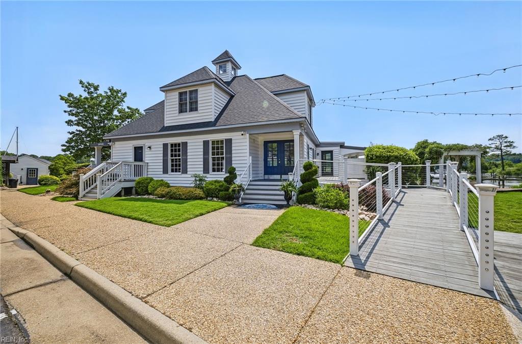 114 Bluff Terrace Newport News VA 23602