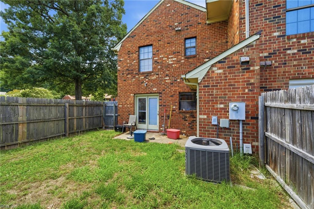 359 Deputy Lane Newport News VA 23608