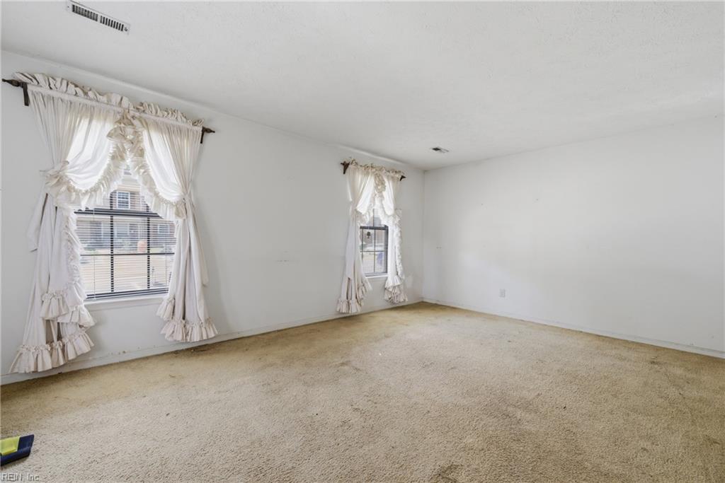 359 Deputy Lane Newport News VA 23608