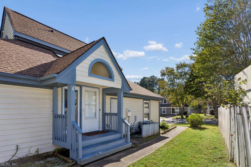 917 Woodcreek Drive Newport News VA 23608