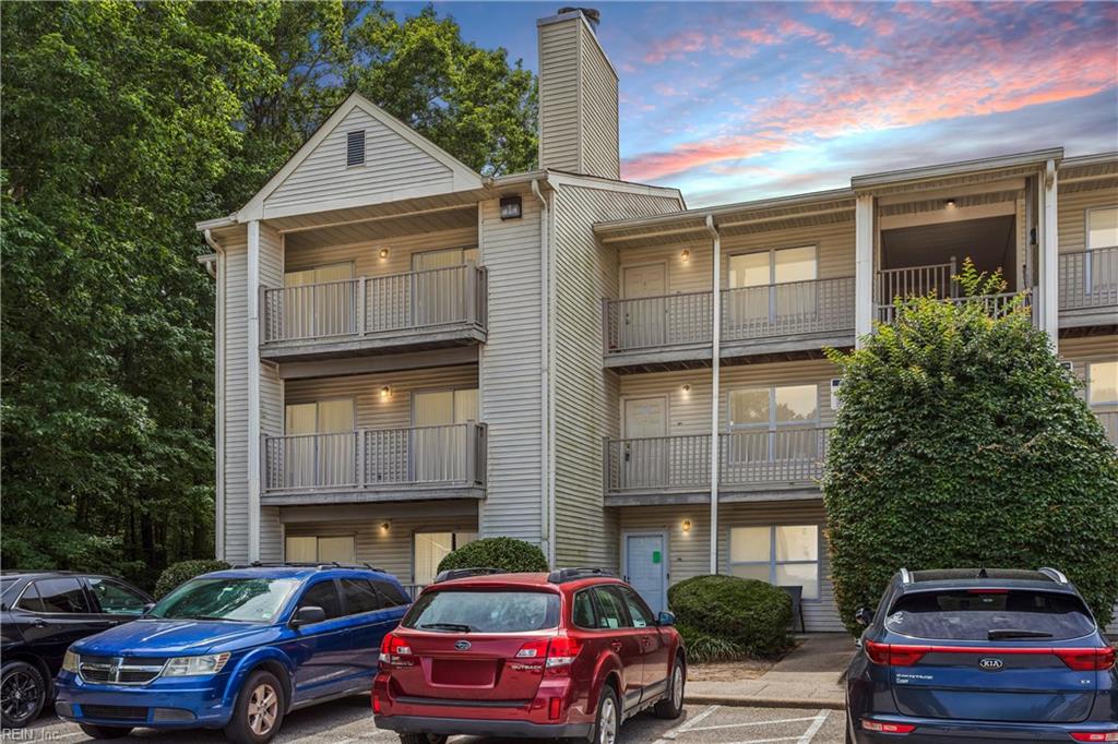 541 Pineland Circle Newport News VA 23608