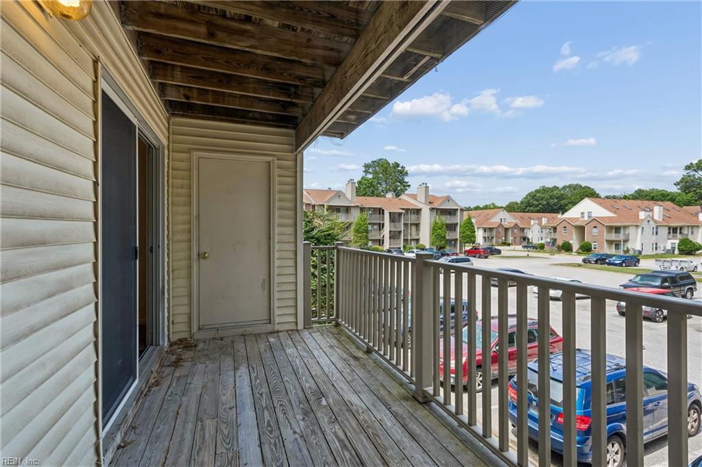 541 Pineland Circle Newport News VA 23608
