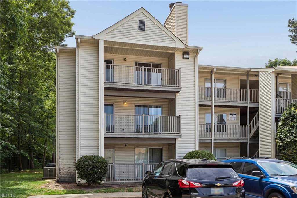 541 Pineland Circle Newport News VA 23608
