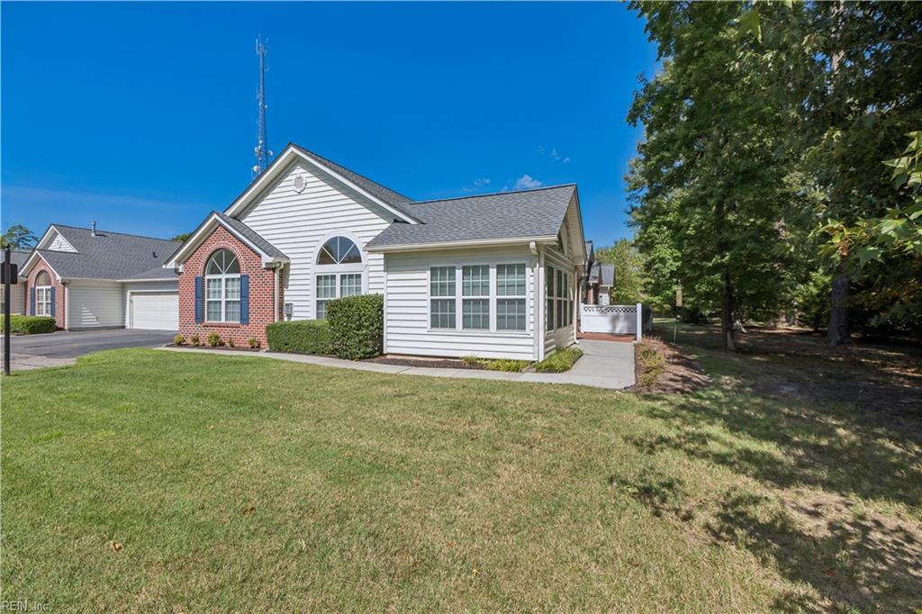 326 Garman Loop Yorktown VA 23690