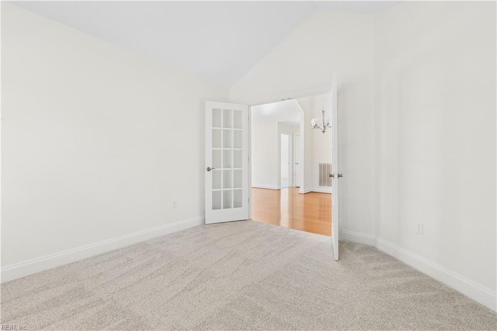 326 Garman Loop Yorktown VA 23690