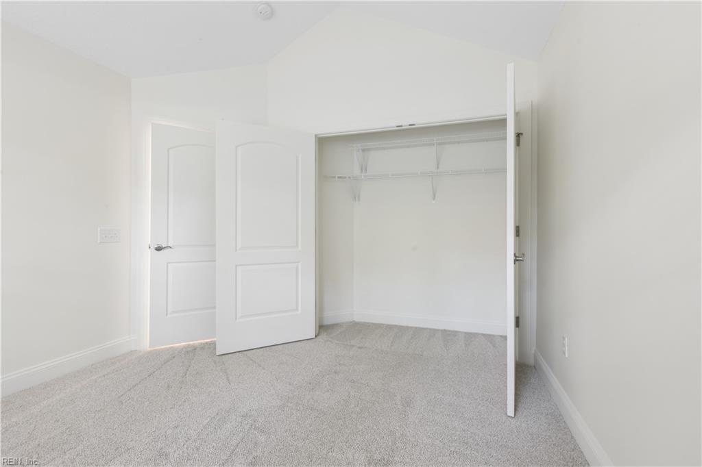 326 Garman Loop Yorktown VA 23690