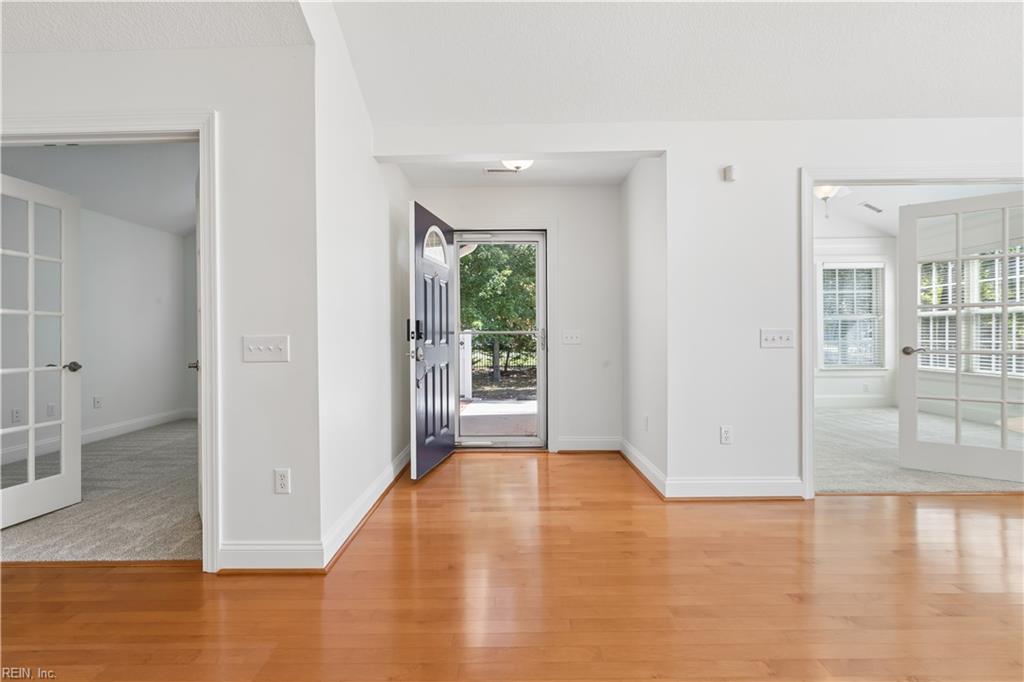 326 Garman Loop Yorktown VA 23690