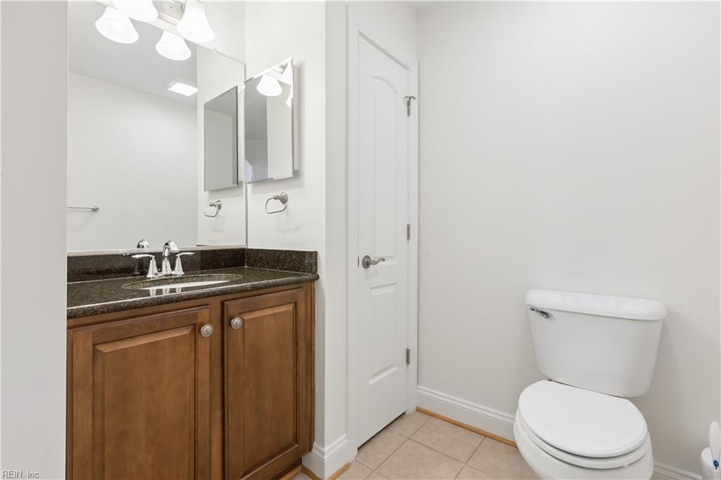 326 Garman Loop Yorktown VA 23690