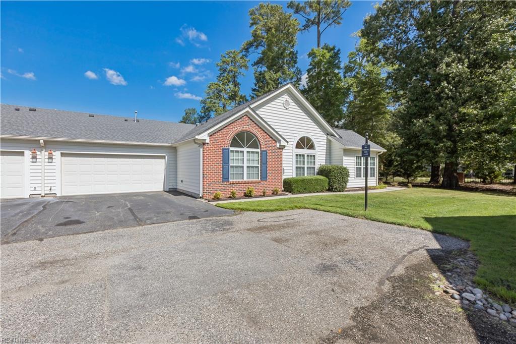 326 Garman Loop Yorktown VA 23690