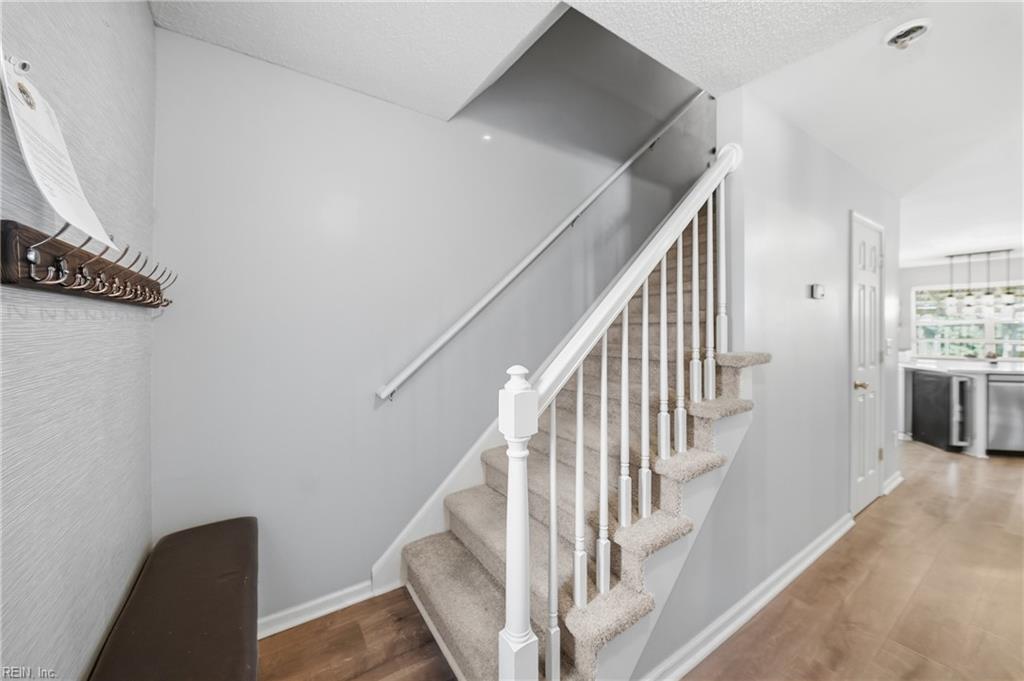 80 Meredith Way Newport News VA 23606